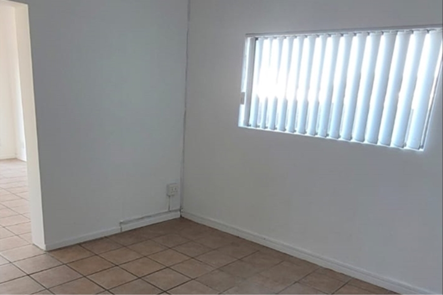 To Let 1 Bedroom Property for Rent in Myburgh Park Western Cape